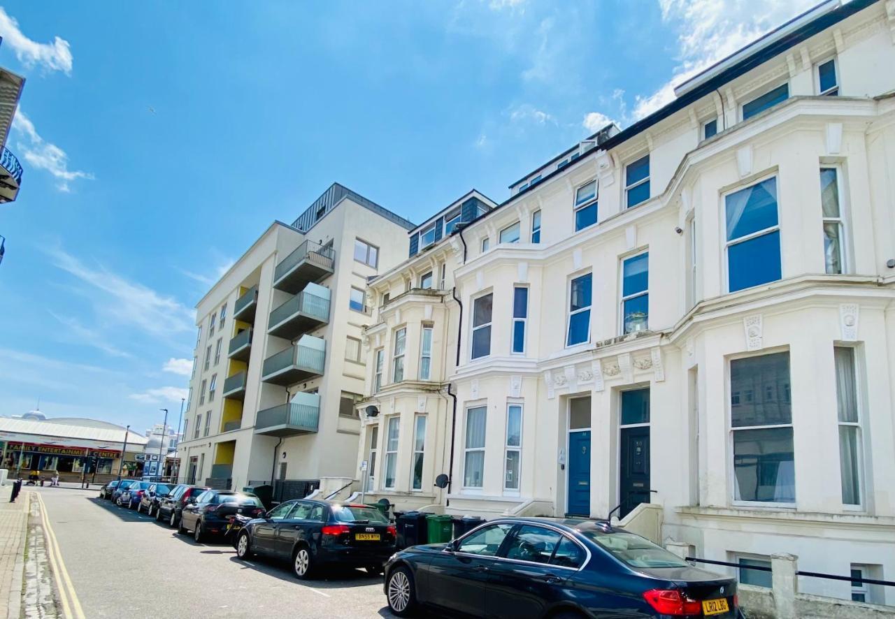 Ann Apartments Opposite The Pier With Sea View Portsmouth Esterno foto